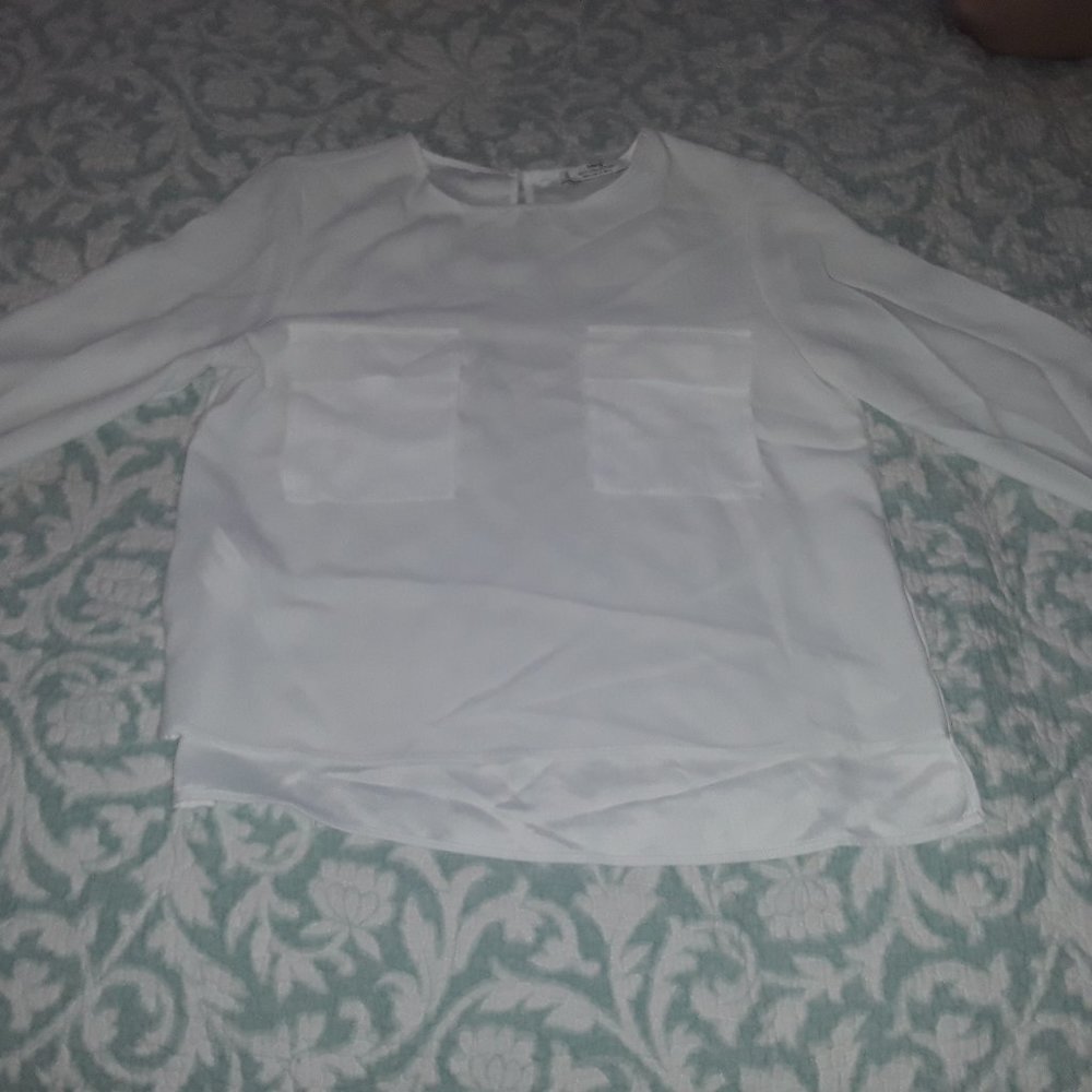 Ladies MNG Suit Cpllectiom Long Sleeve Top. Sm